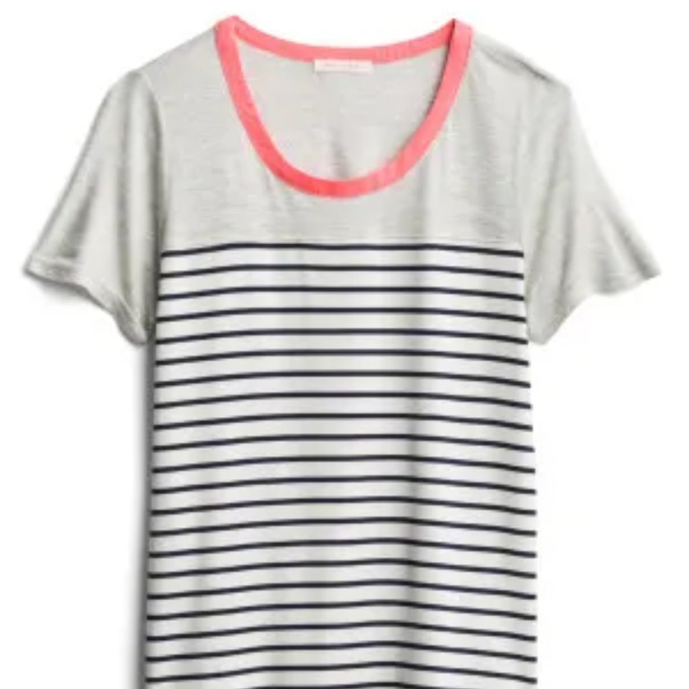 Stitch Fix Skies are Blue Sader knit top navy stripes with coral top size medium